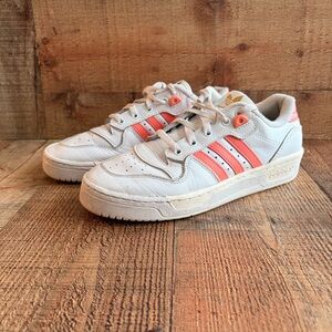 Adidas Rivalry Low Women’s 7.5  White Coral Fusion GW2184